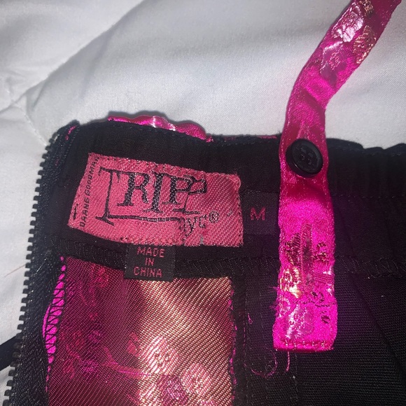 TRIPP LACEUP TOP M - Picture 10 of 11